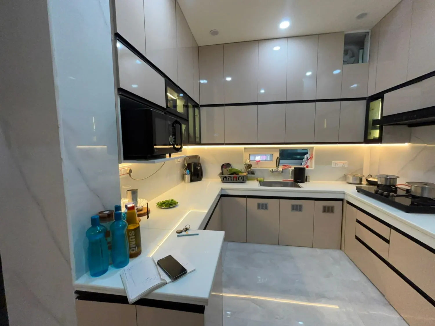 Kitchen cabinetry and interior reference